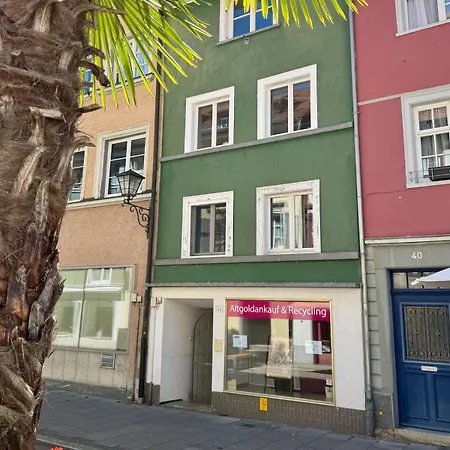 アパート Altstadt - Gemuetliches Stuckzimmer Mit Badezimmer Und Kueche *